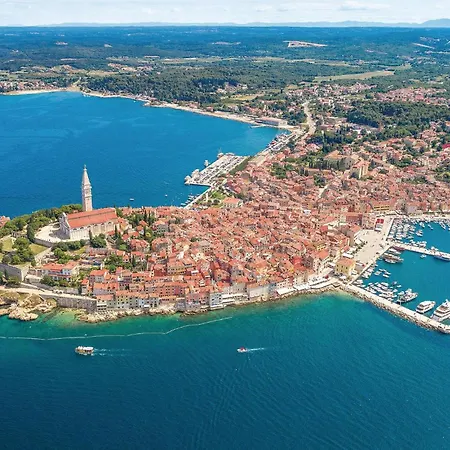 Amazing In With Wifi Apartamento Rovinj